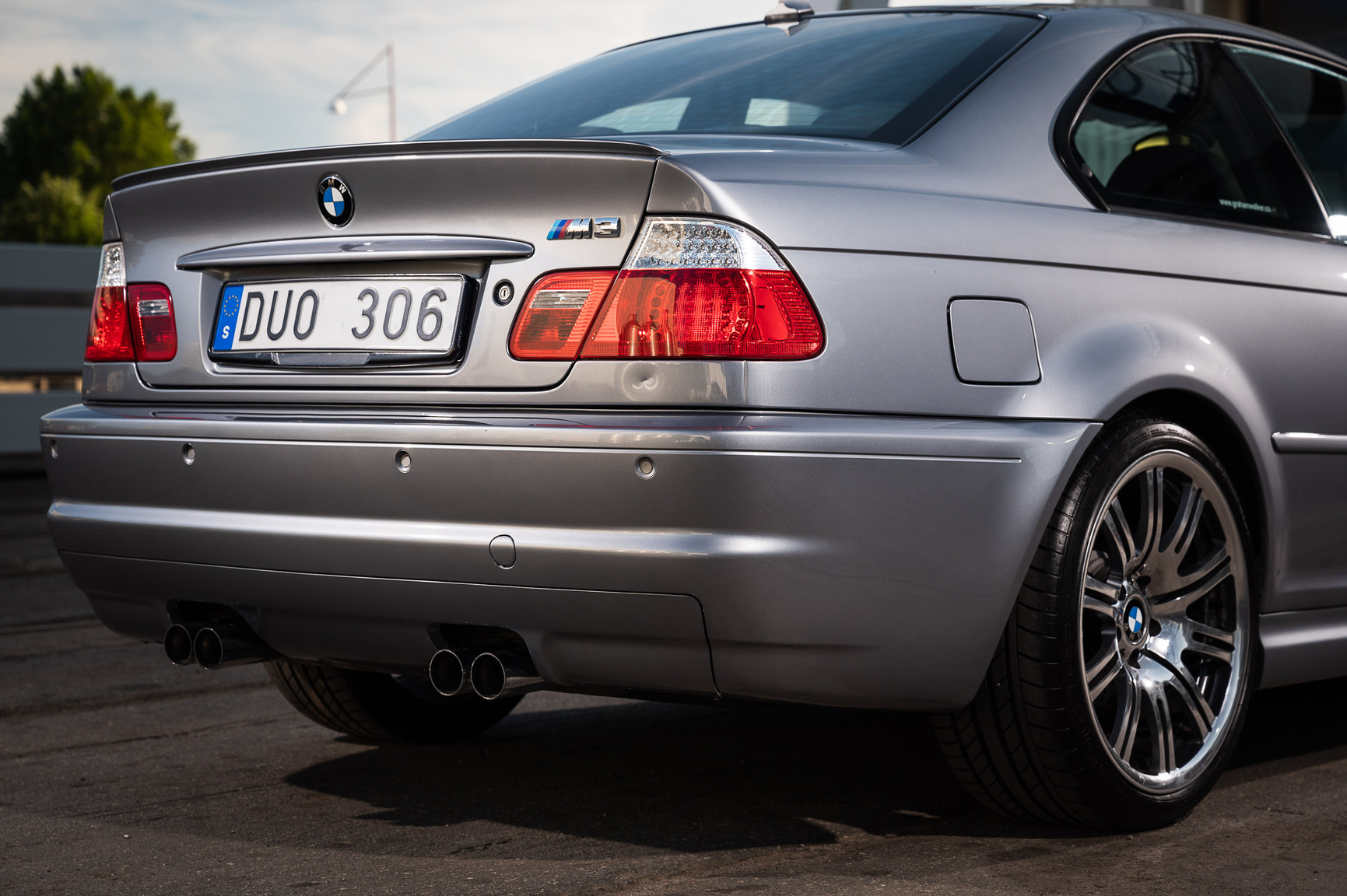 Exteriörbild på 2005 BMW M3 E46 manuell (14)