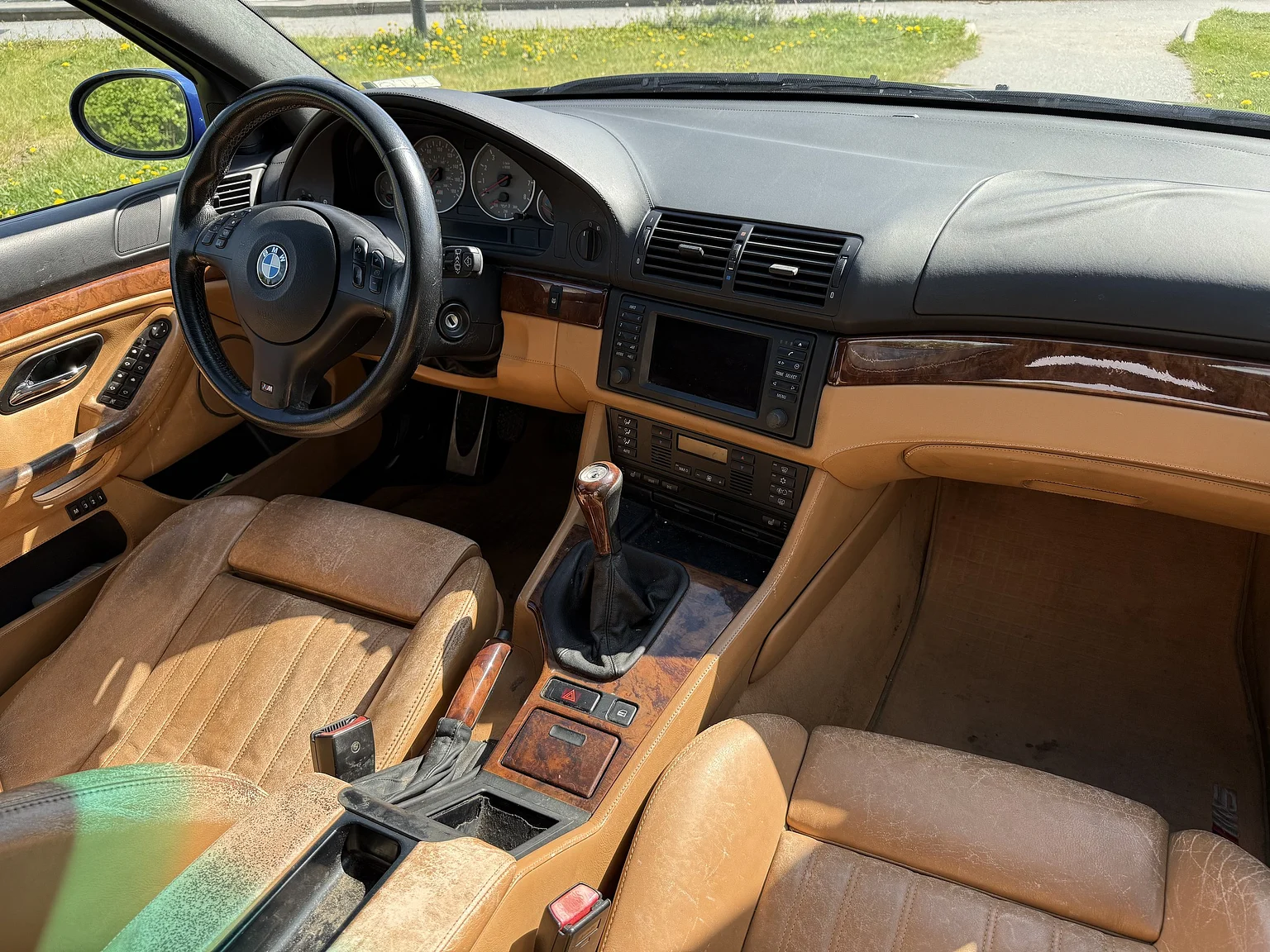 Interior image of 2001 BMW M5 E39 LCI (47)