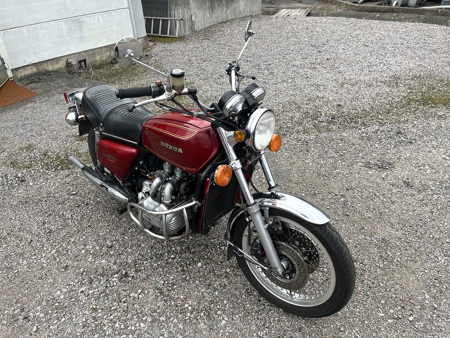 Exteriörbild på 1976 Honda Gold Wing GL 1000 - NO RESERVE