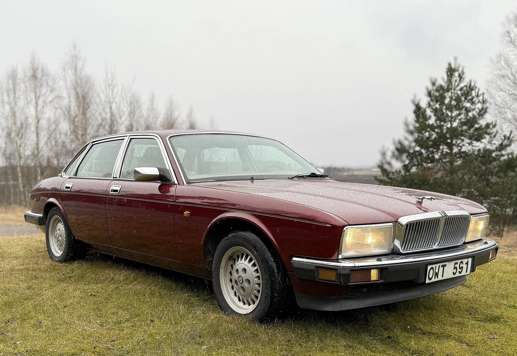 Exteriörbild på 1991 Jaguar XJ40 Sovereign (1)