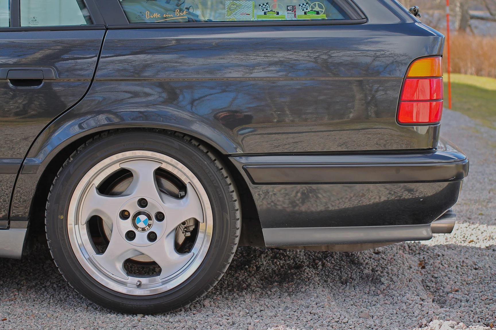 Aussenfoto 1993 BMW E34 M5 Touring  (57)
