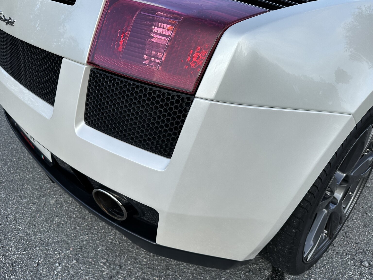 Exteriörbild på 2006 Lamborghini Gallardo SE