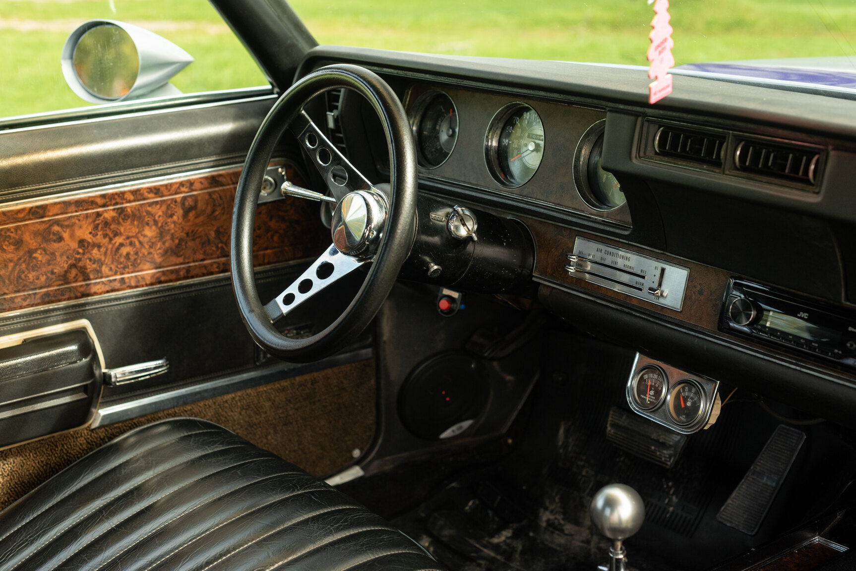 Innenraumfoto von 1970 Oldsmobile Cutlass
