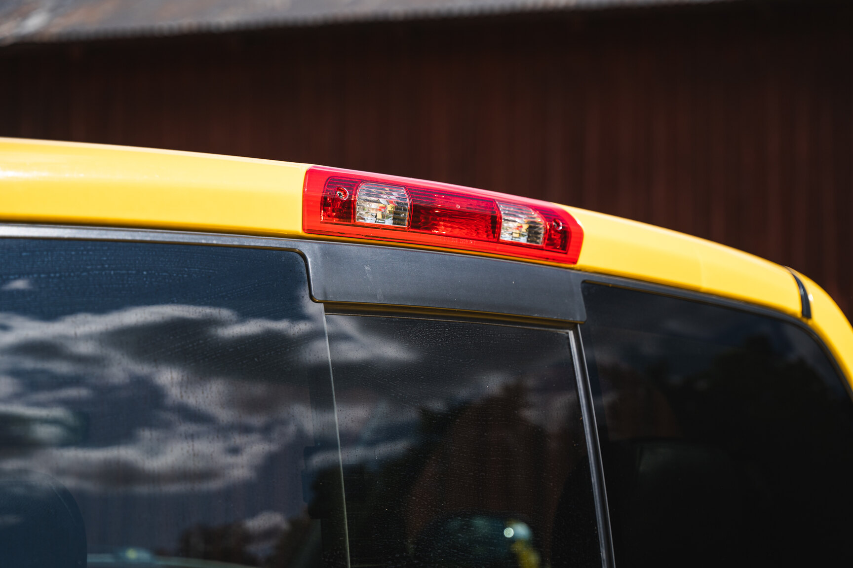 Exteriörbild på 2005 Dodge Ram 1500 Bumble Bee