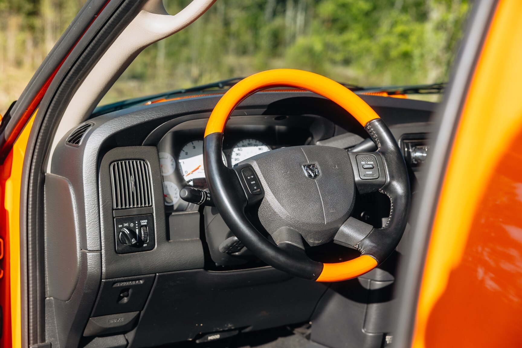 Interior image of 2004 Dodge Ram HEMI GTX 