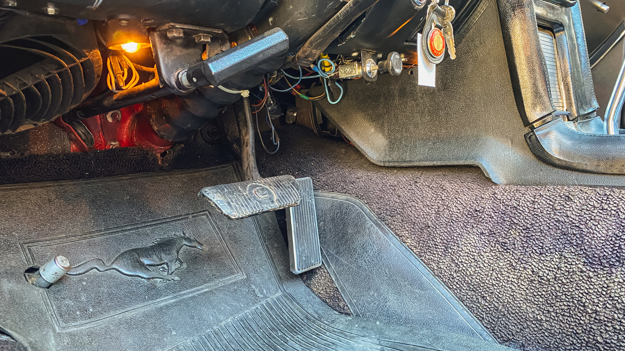 Interior image of 1968 Ford Mustang 302ci Cabriolet (22)