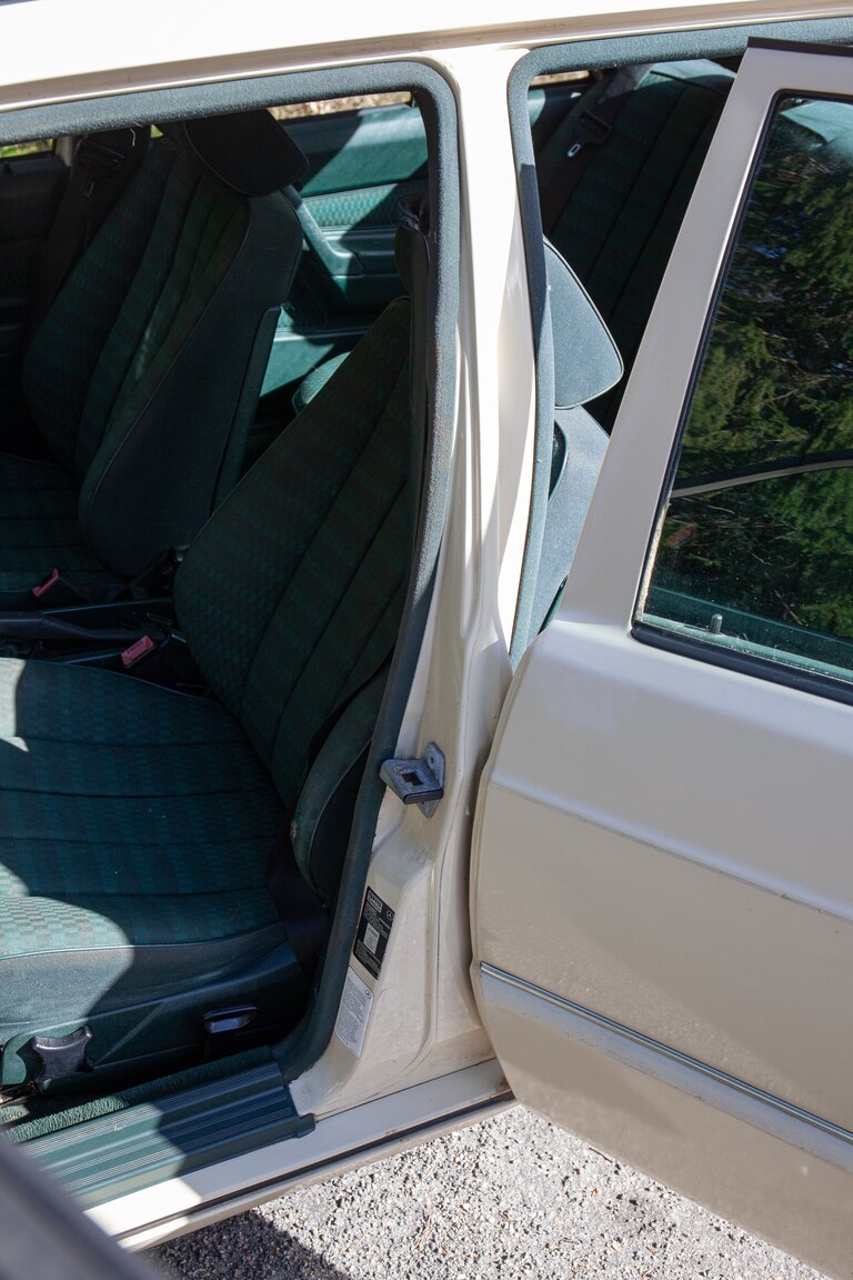 Interiörbild 1993 Mercedes-Benz 190 E 2.0