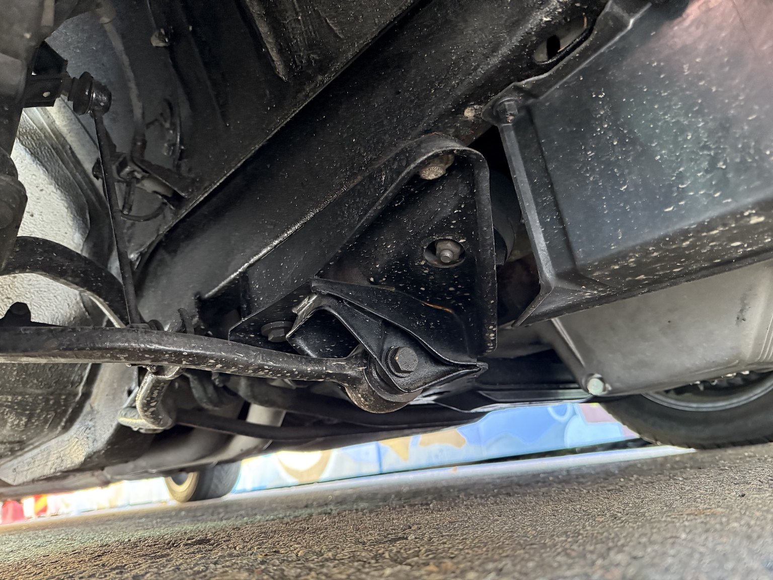 Image of 1984 BMW 635CSi mechanics