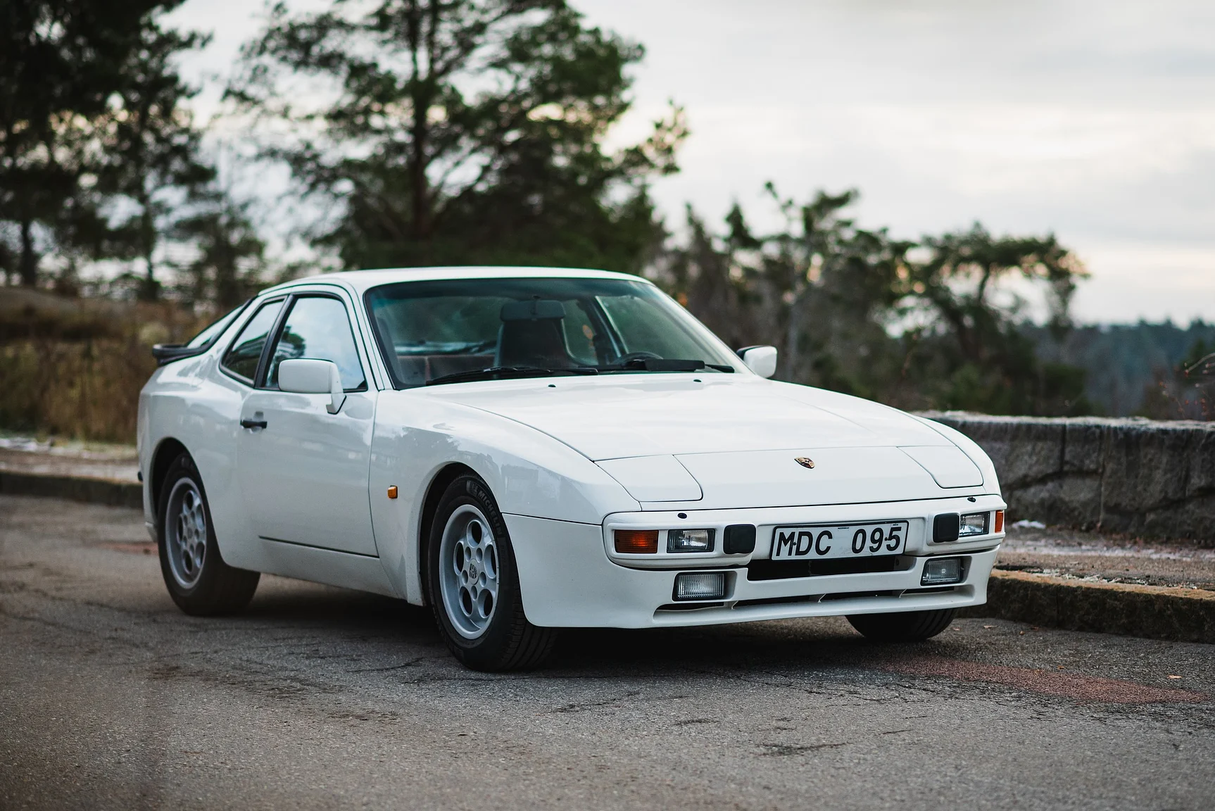 Aussenfoto 1986 Porsche 944R (9)