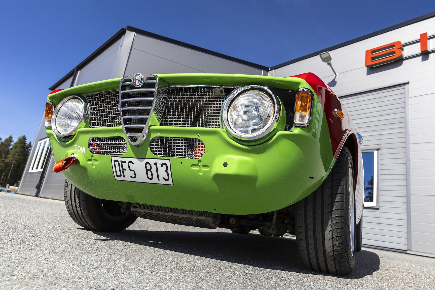 Exteriörbild på 1968 Alfa Romeo GT 1300 Junior