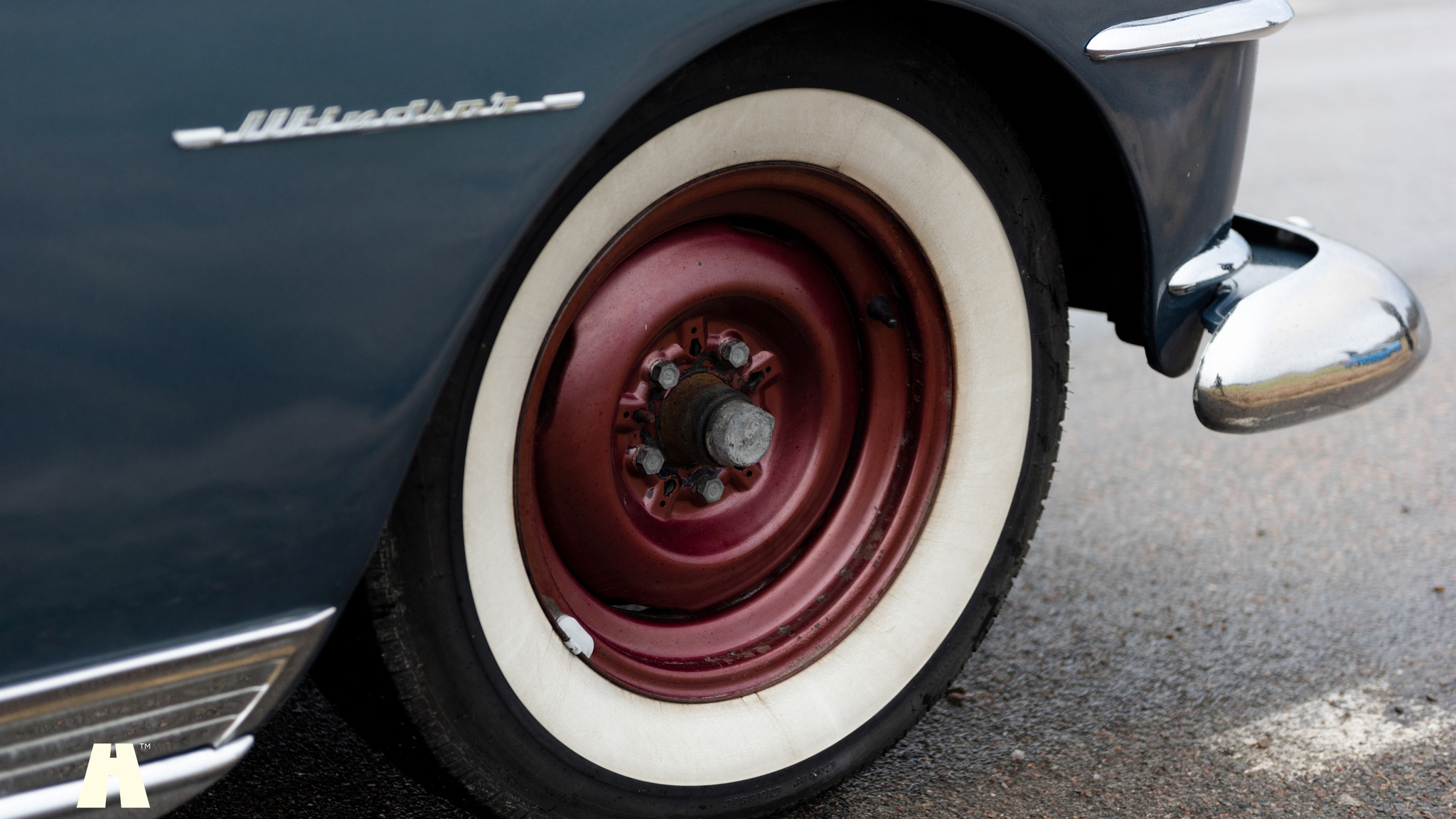 Exterior image of 1950 Chrysler Windsor Club Coupé (21)