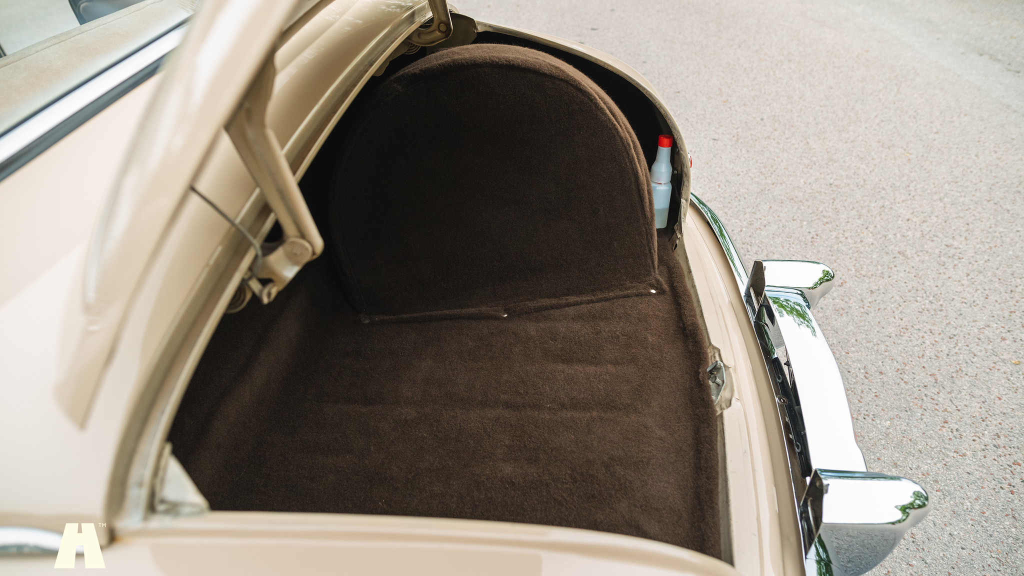 Interiörbild 1950 Mercury Eight Sport Sedan
