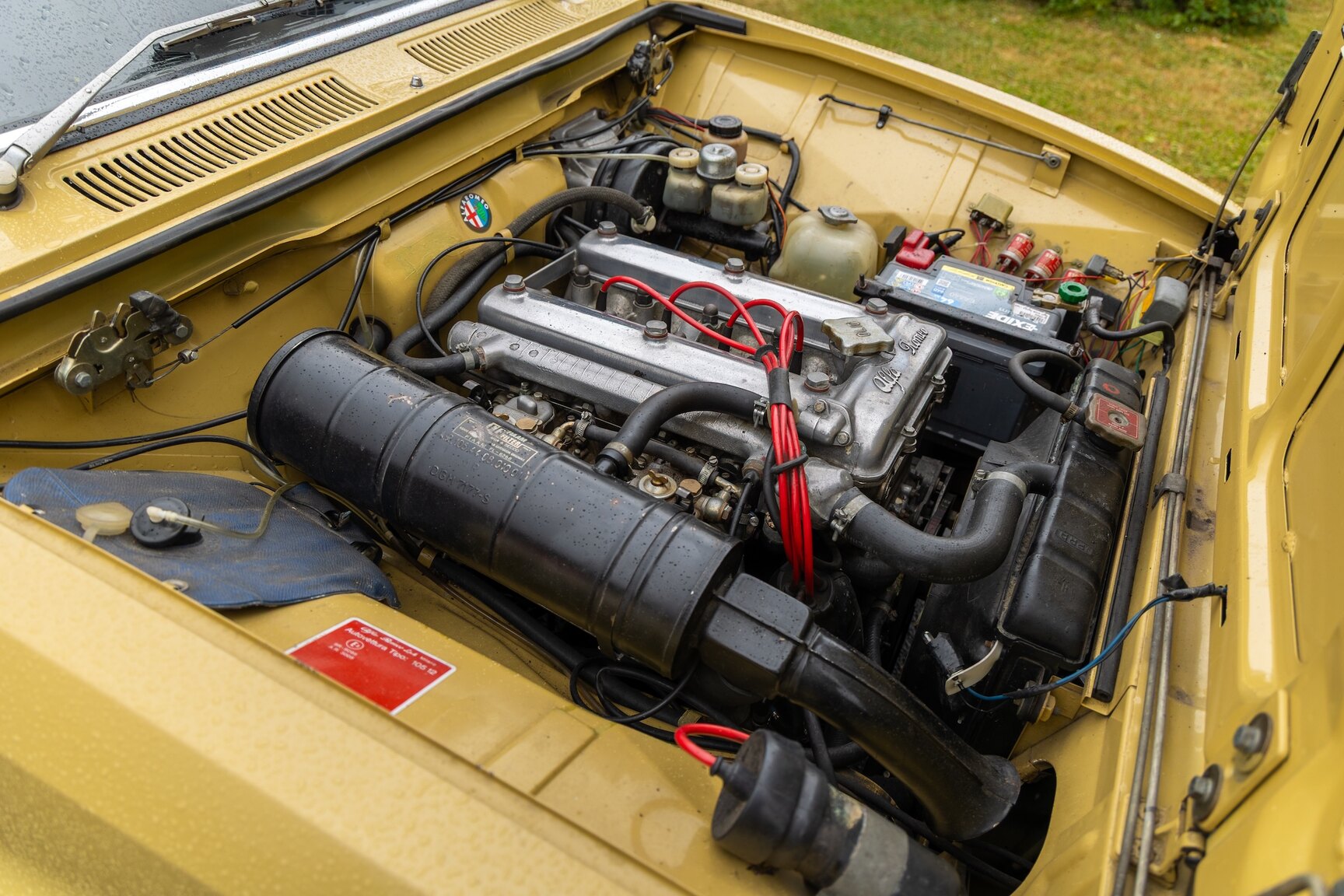 Image of 1974 Alfa Romeo Berlina 2000 mechanics