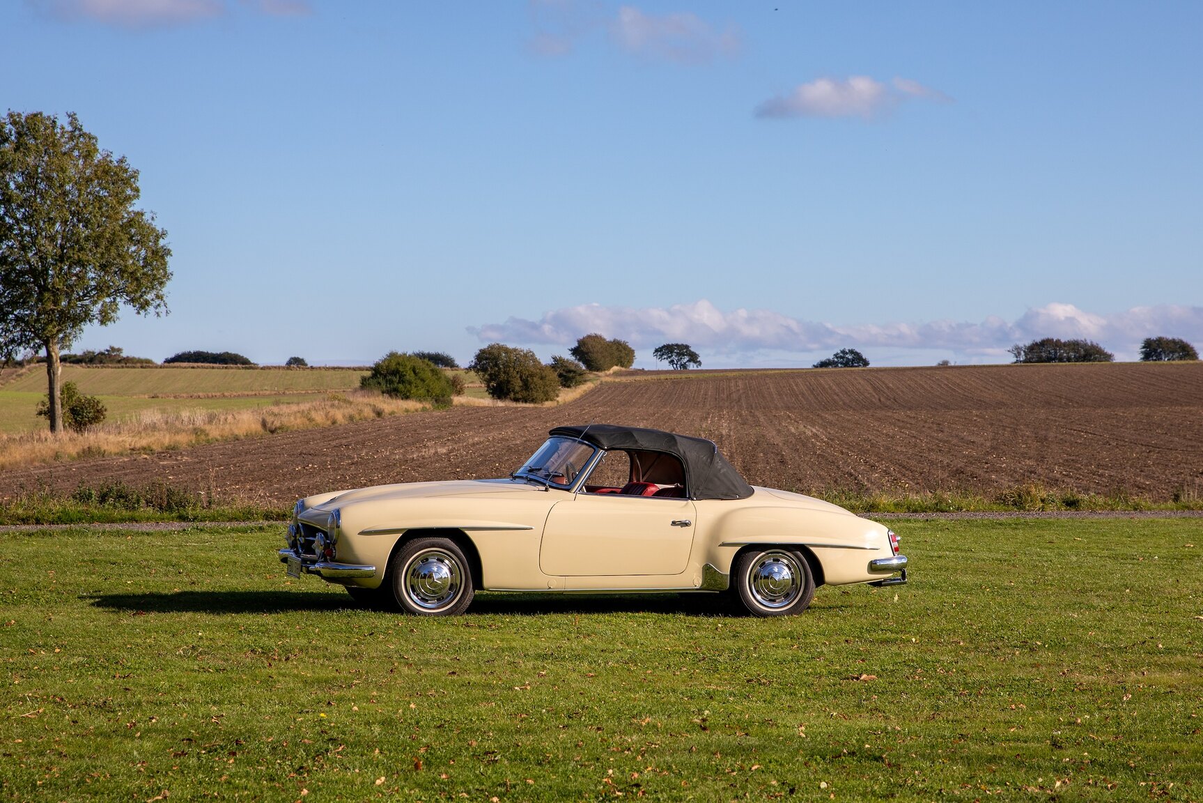 Exteriörbild på 1958 Mercedes-Benz 190SL