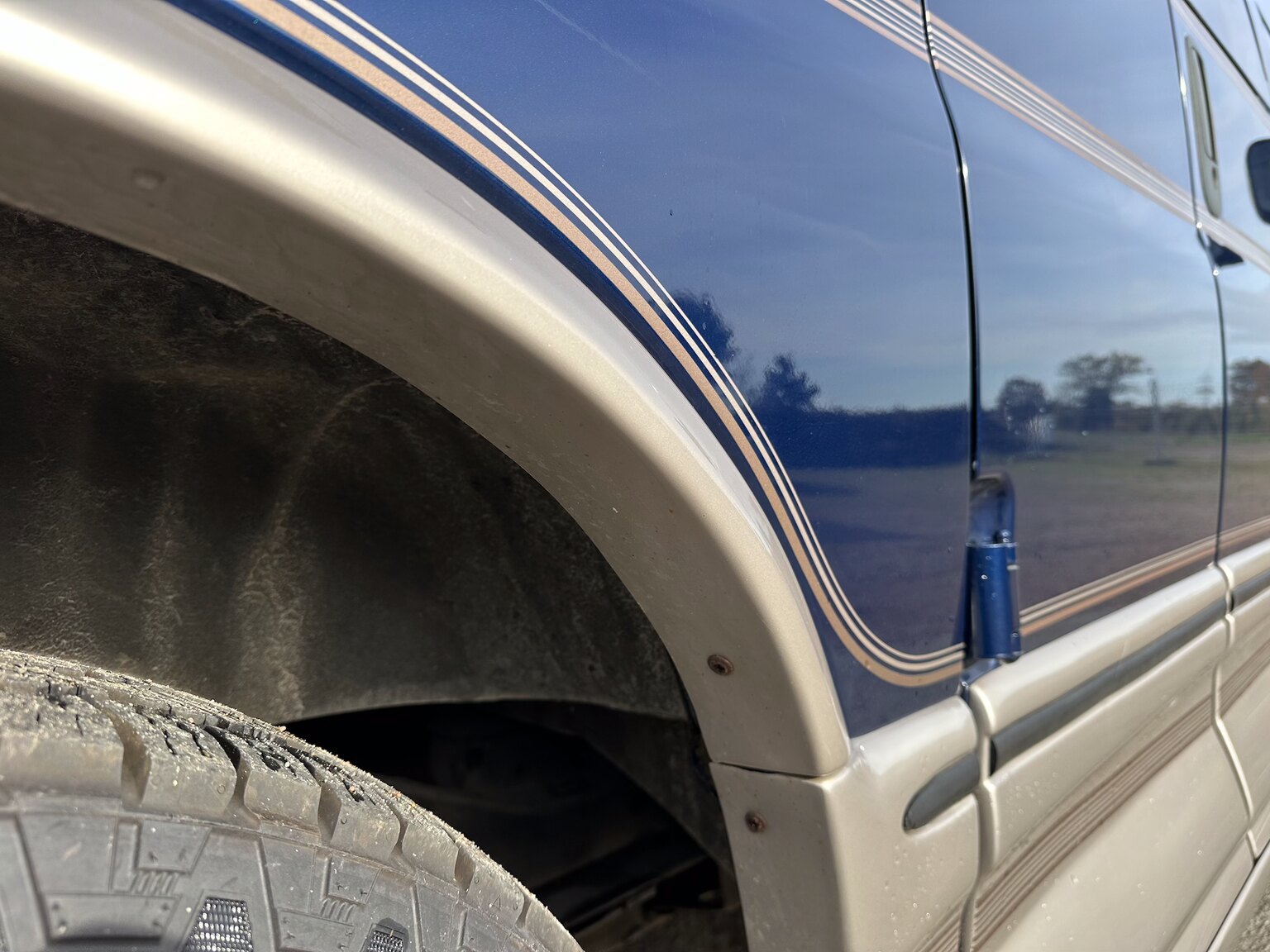 Aussenfoto 2000 GMC Savana G1500 Conversion Van
