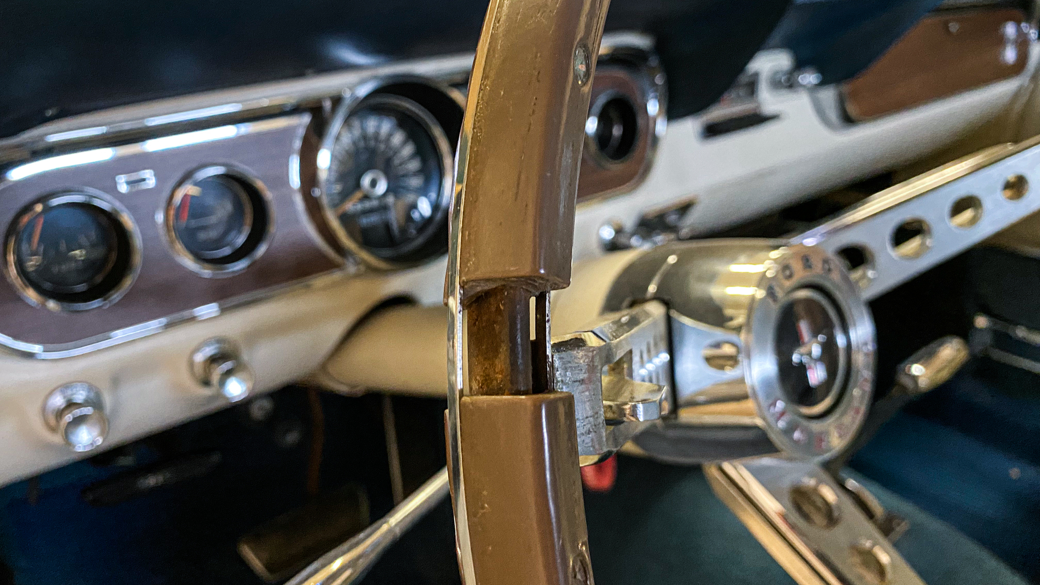 Innenraumfoto von 1966 Ford Mustang 289 Hardtop (24)