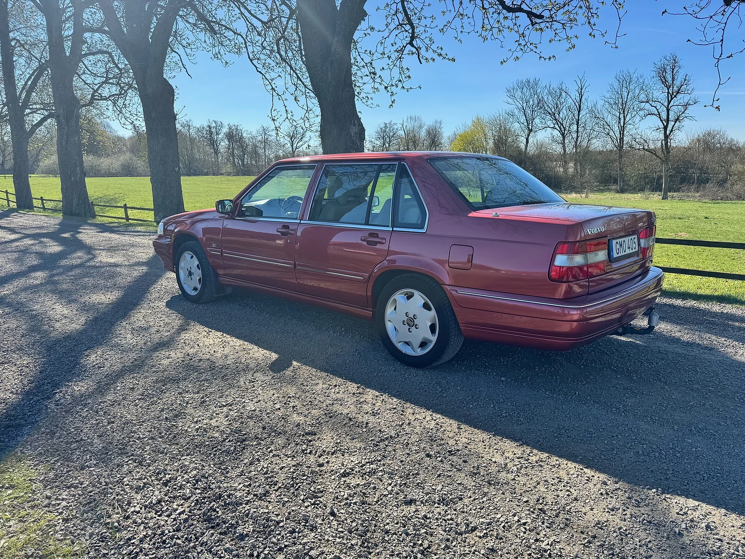 Exteriörbild på 1998 Volvo S90 3.0 (4)