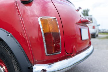 Exterior image of 1970 Austin Mini 1000