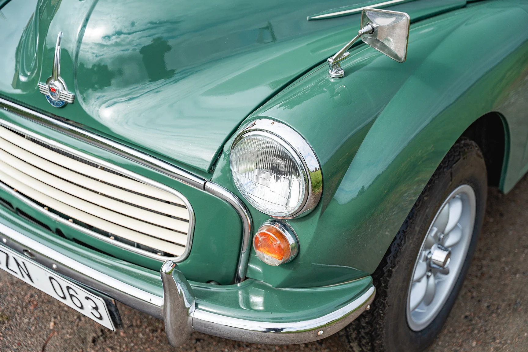 Exteriörbild på 1968 Morris Minor Traveller (19)
