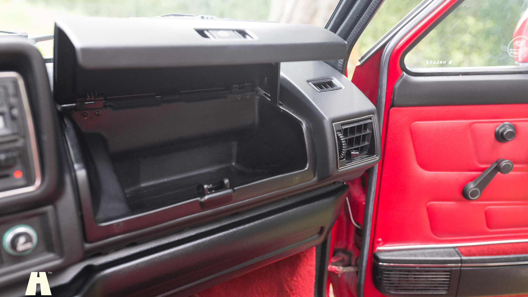 Interior image of 1988 Volkswagen Golf GTI Cabriolet