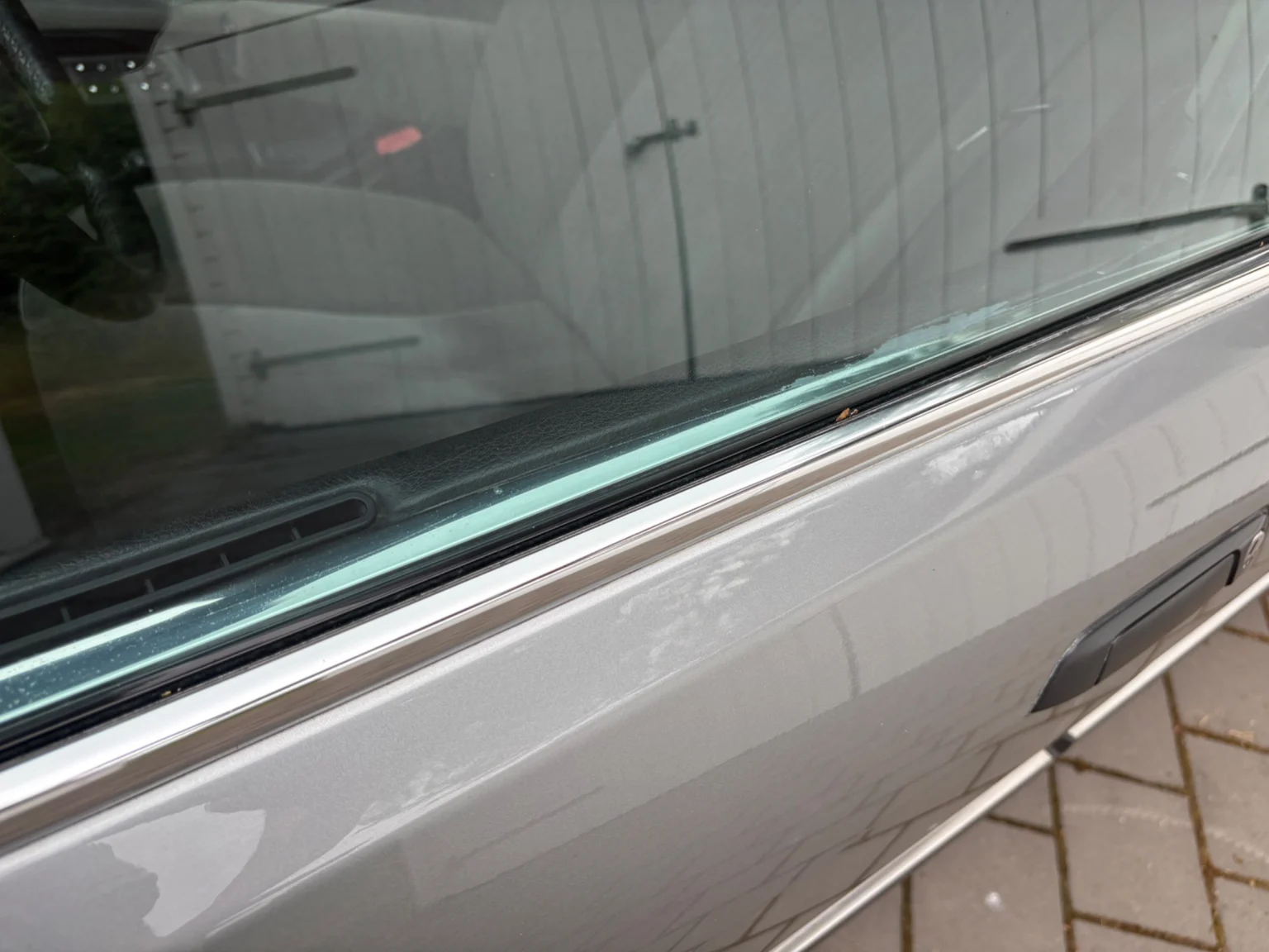 Interior image of 1988 BMW 730iA (83)