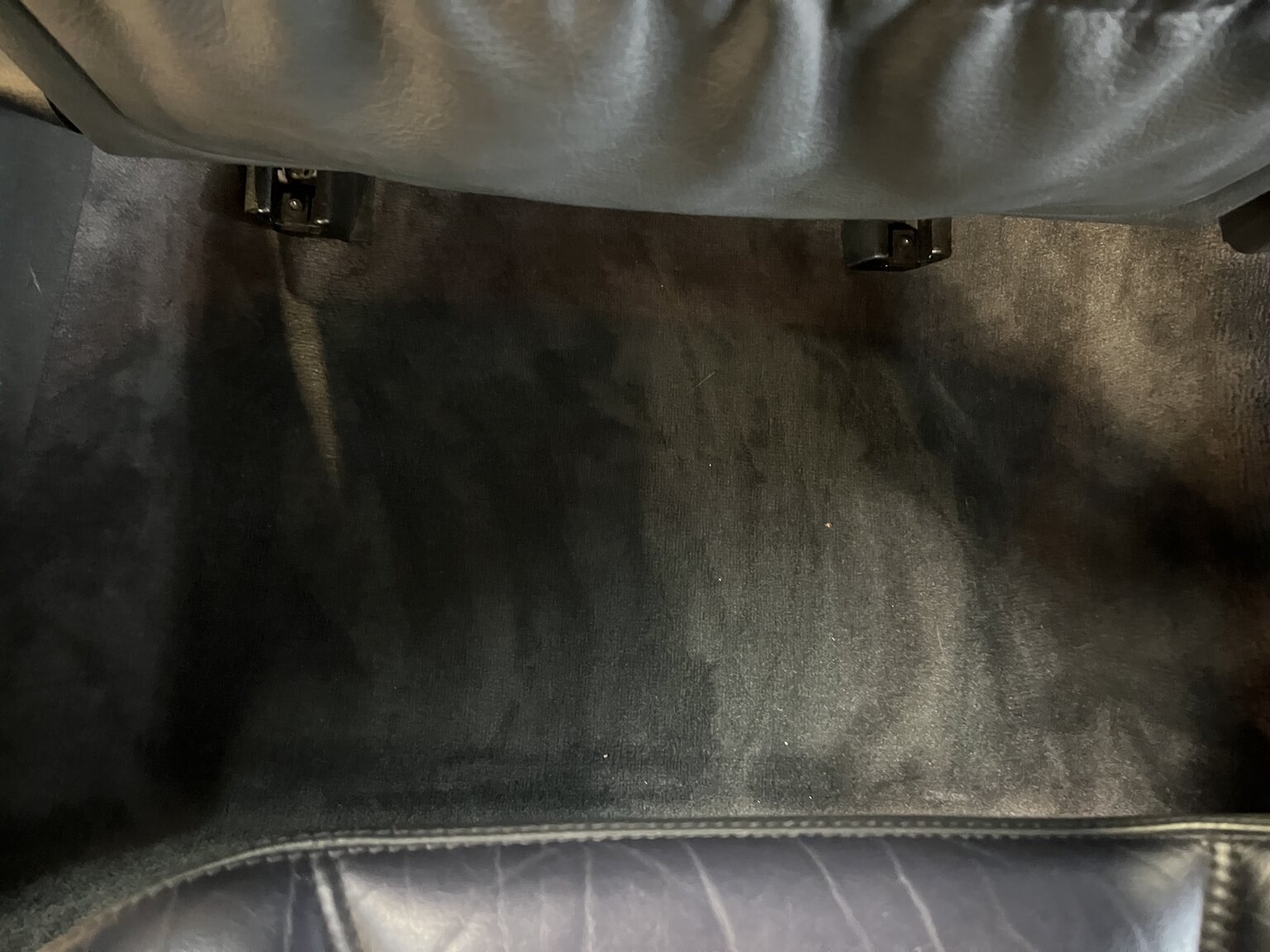 Interior image of 1998 Mercedes-Benz E55 AMG