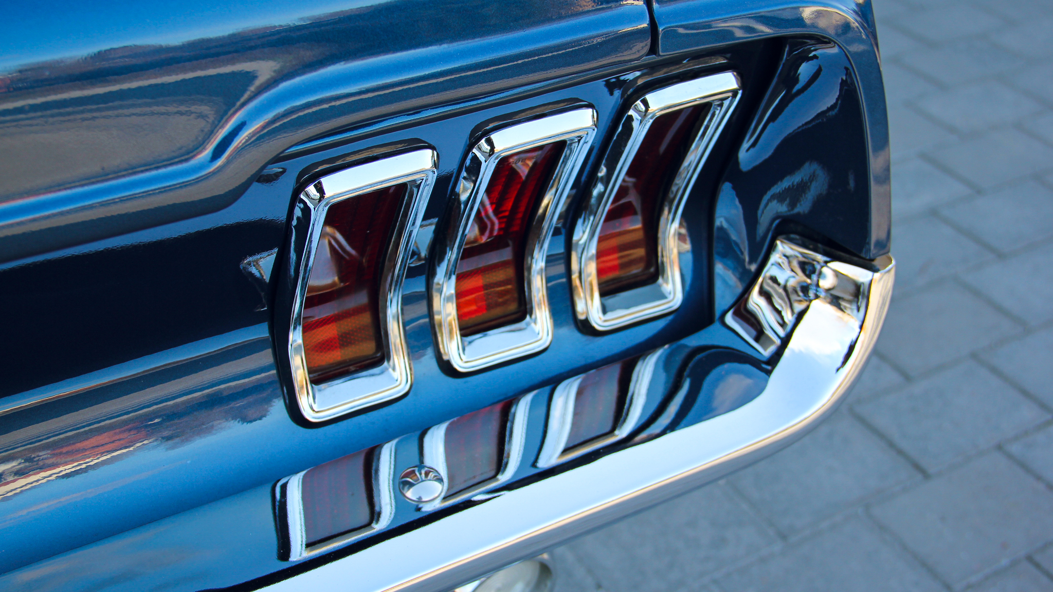 Exteriörbild på 1967 Ford Mustang 305ci HT (11)