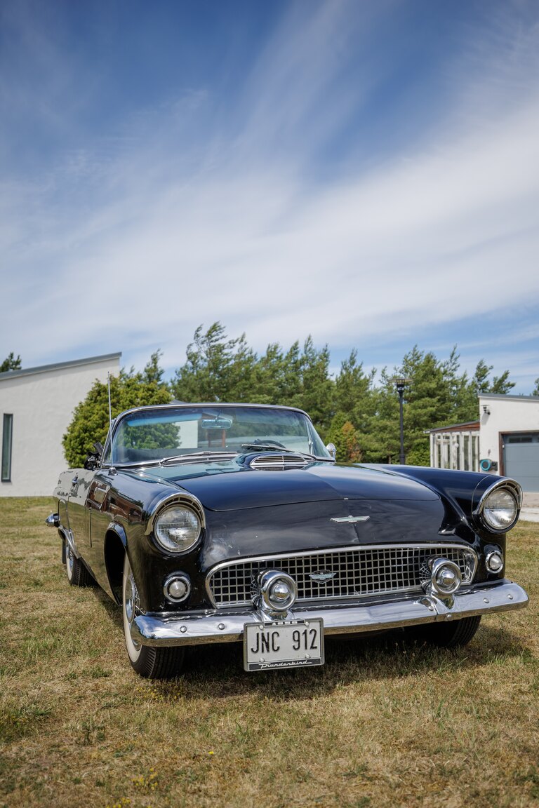 Aussenfoto 1956 Ford Thunderbird