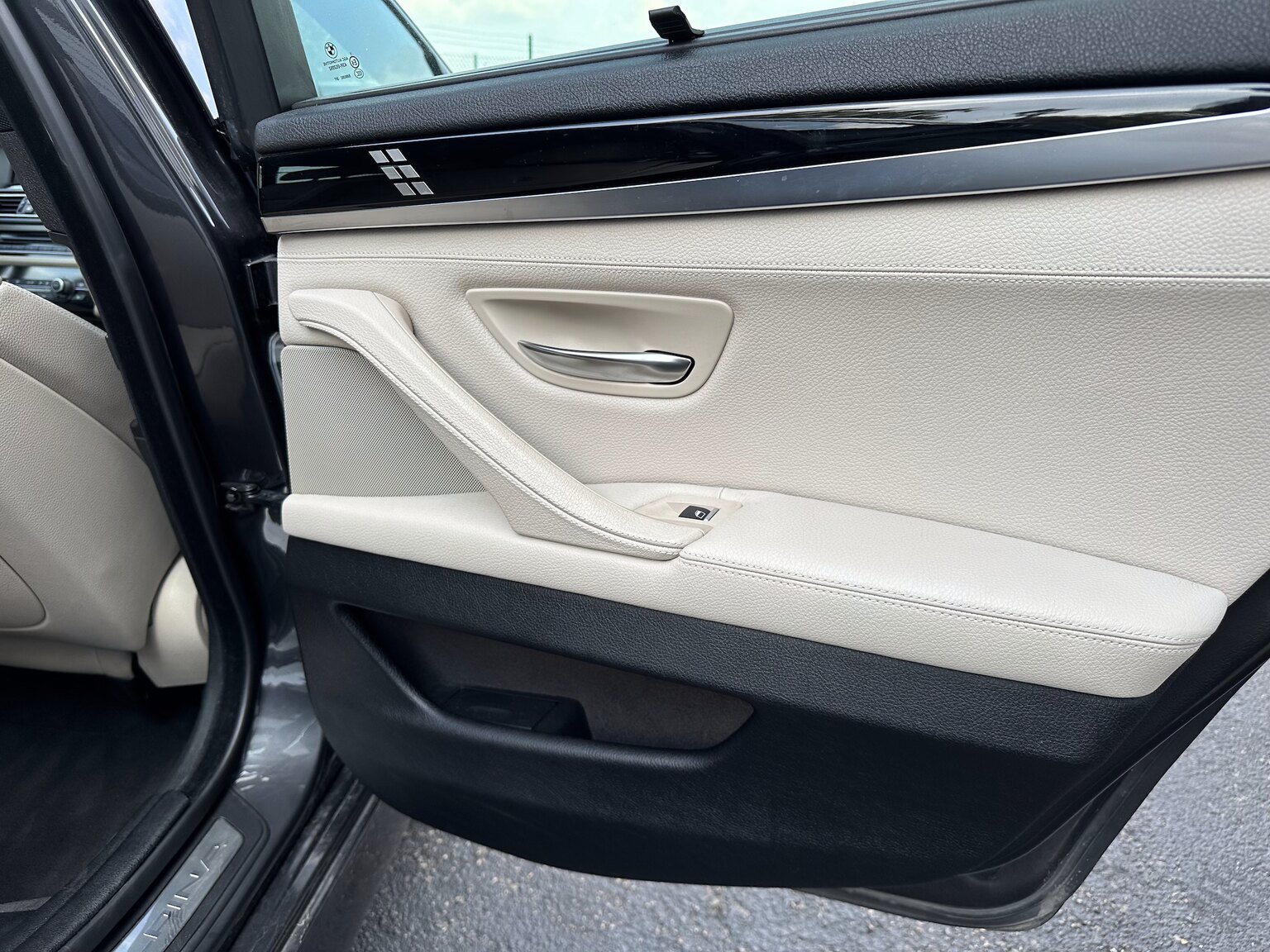Interiörbild 2011 ALPINA B5 Bi-Turbo Touring Switch-Tronic