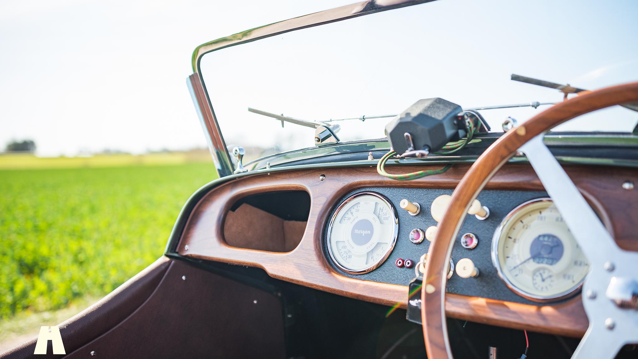 Interiörbild 1951 Morgan Plus 4 (11)