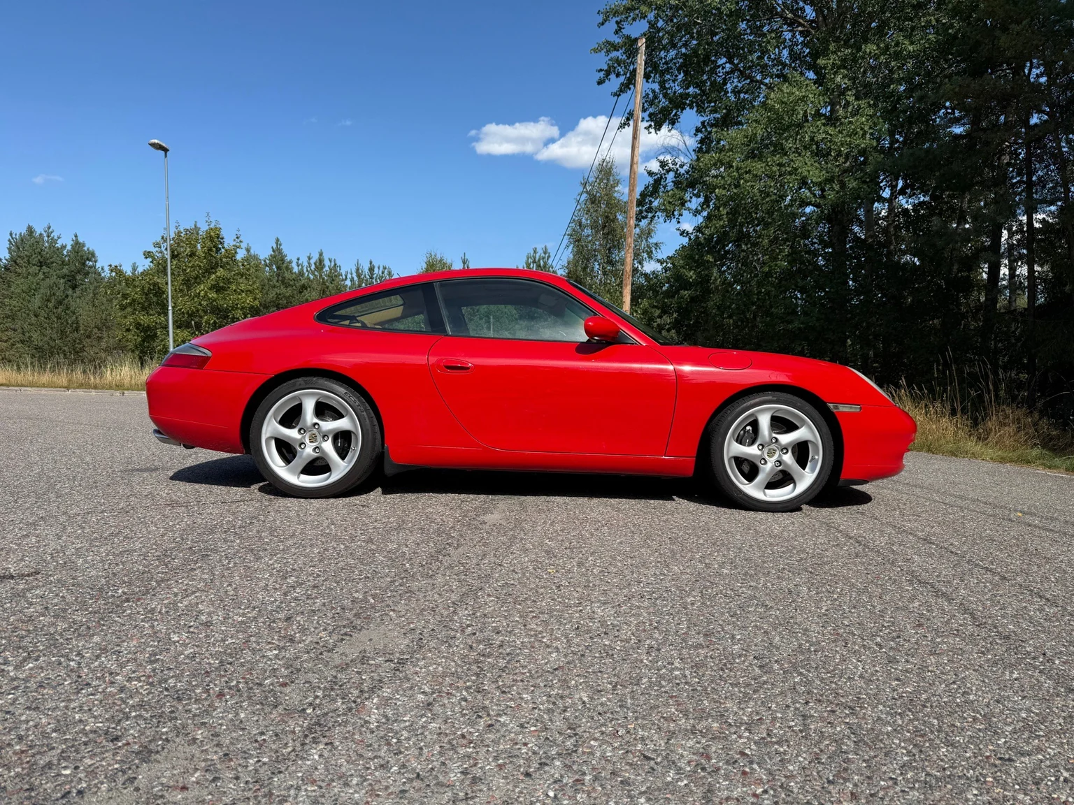 Aussenfoto 1998 Porsche 911 Carrera (4)
