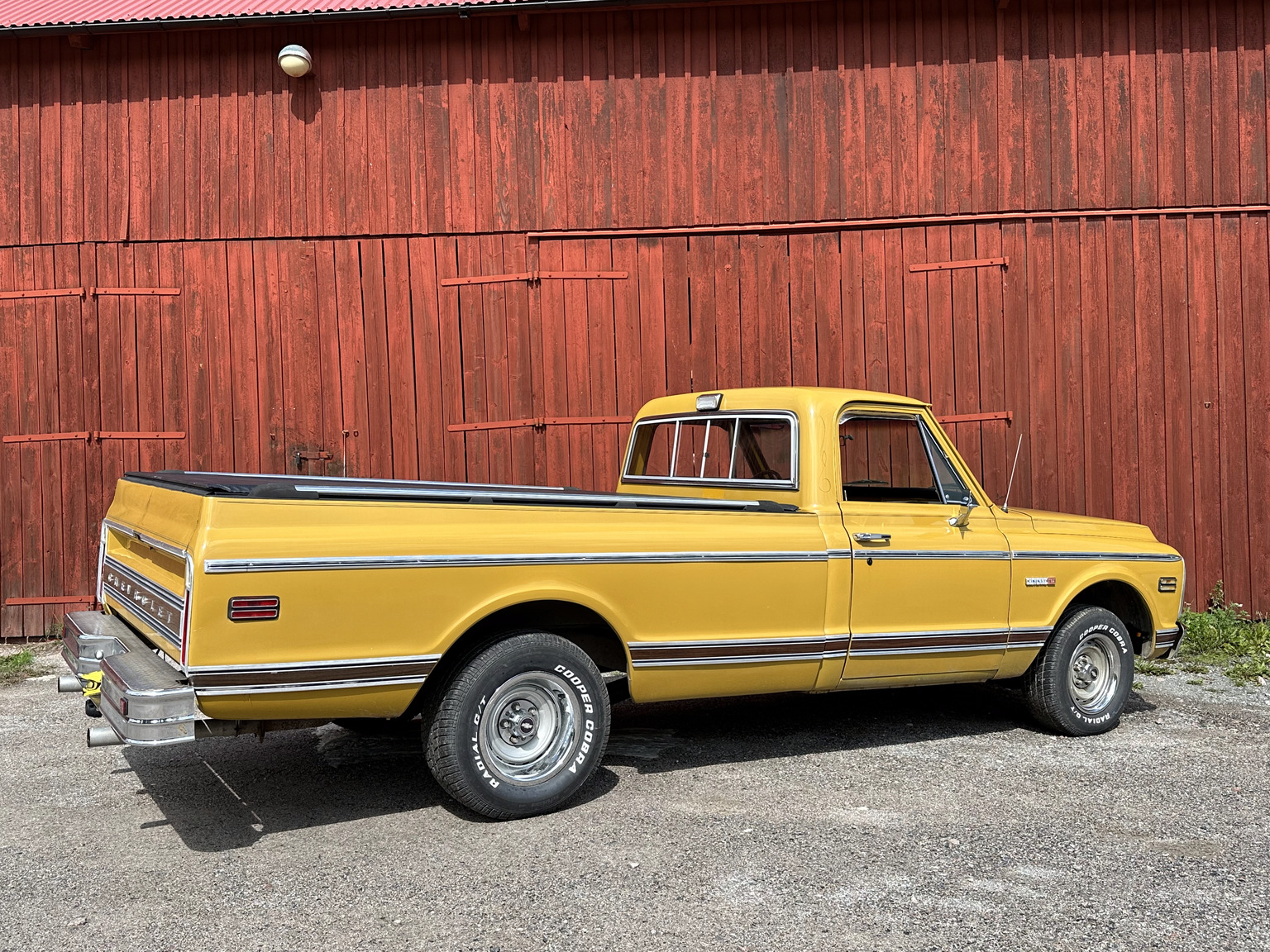 Exterior image of 1972 Chevrolet C10 Cheyenne (8)
