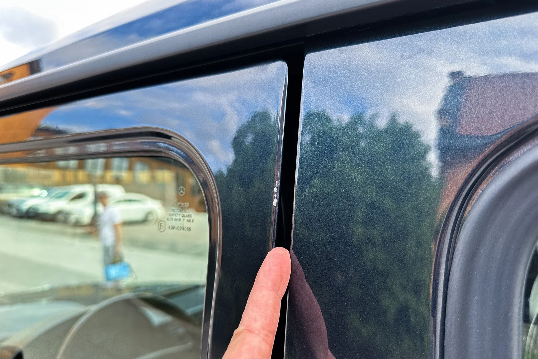 Exteriörbild på 2002 Mercedes-Benz G400  (73)