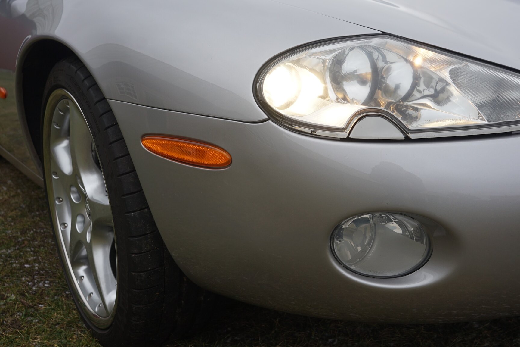 Exterior image of 2001 Jaguar XKR Silverstone