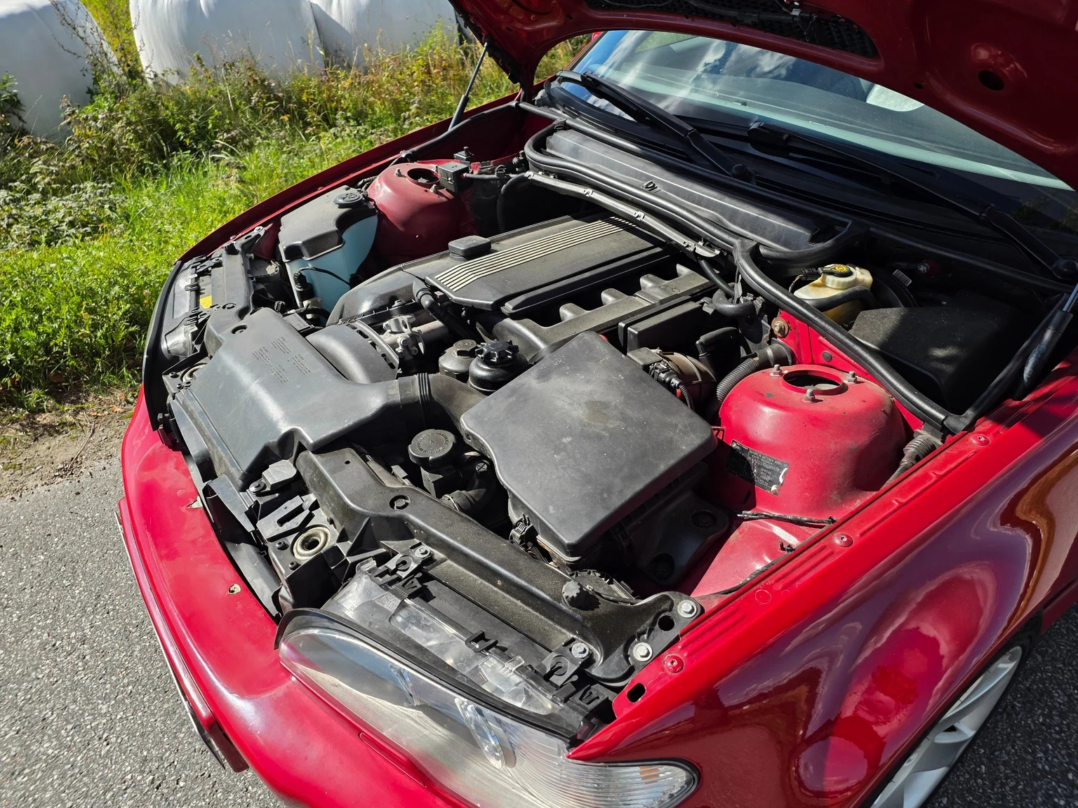 Image of 2002 BMW 330Ci Convertible mechanics (2)