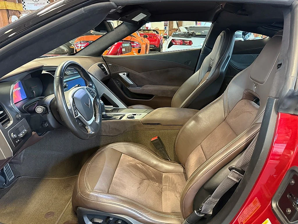 Bild von 2014 Chevrolet Corvette (18)