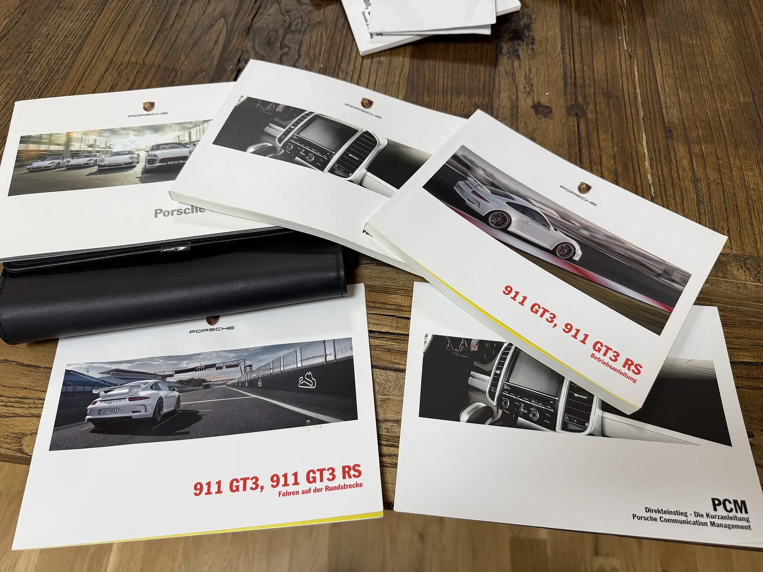 Dokumentation för 2016 Porsche 911 GT3 RS (1)