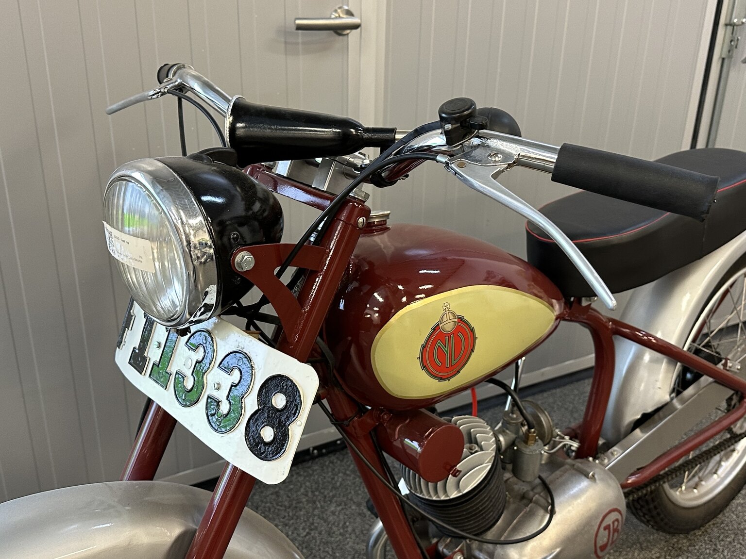 Exterior image of 1950 NV 125
