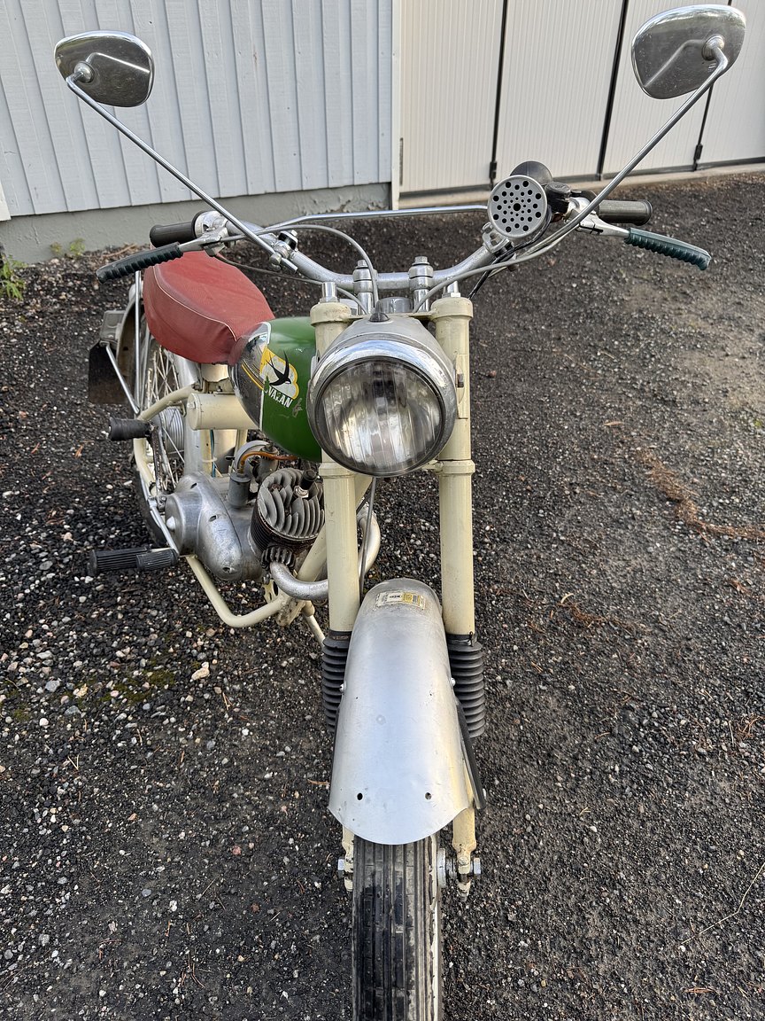 Aussenfoto 1954 Svalan 19 Sport