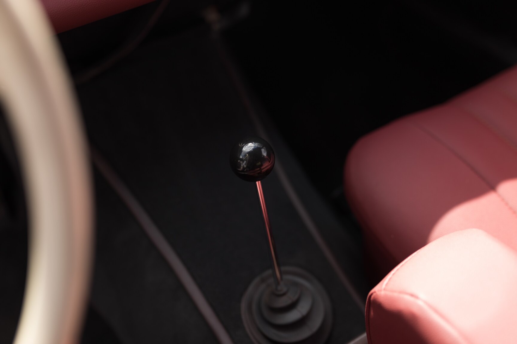 Interior image of 1966  Mercedes-Benz 250 