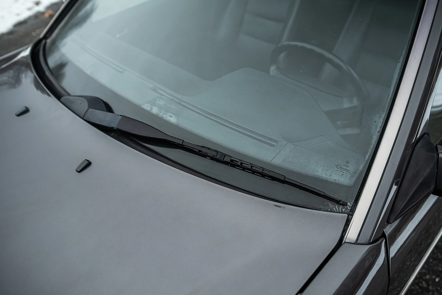 Exterior image of 1993 Mercedes-Benz E 320 "AMG" (29)