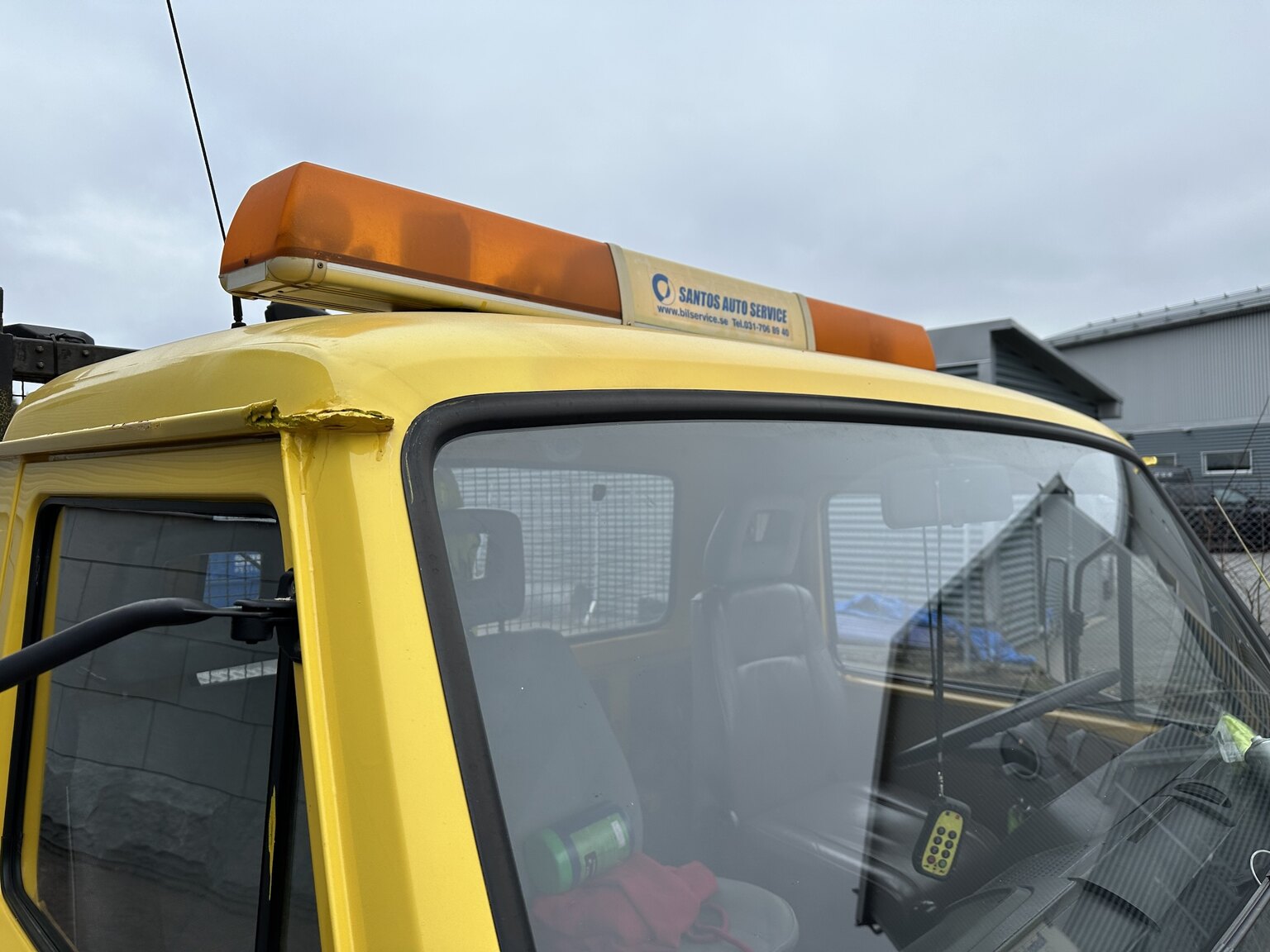 Exteriörbild på 1981 Volkswagen LT45 biltransport (29)