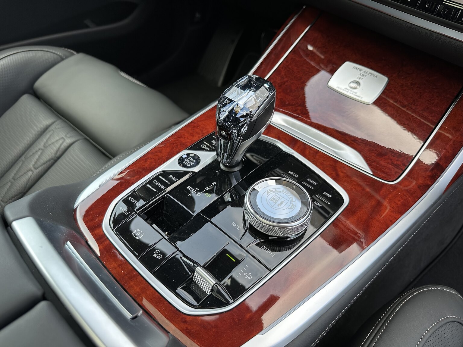 Interior image of 2022 ALPINA XB7