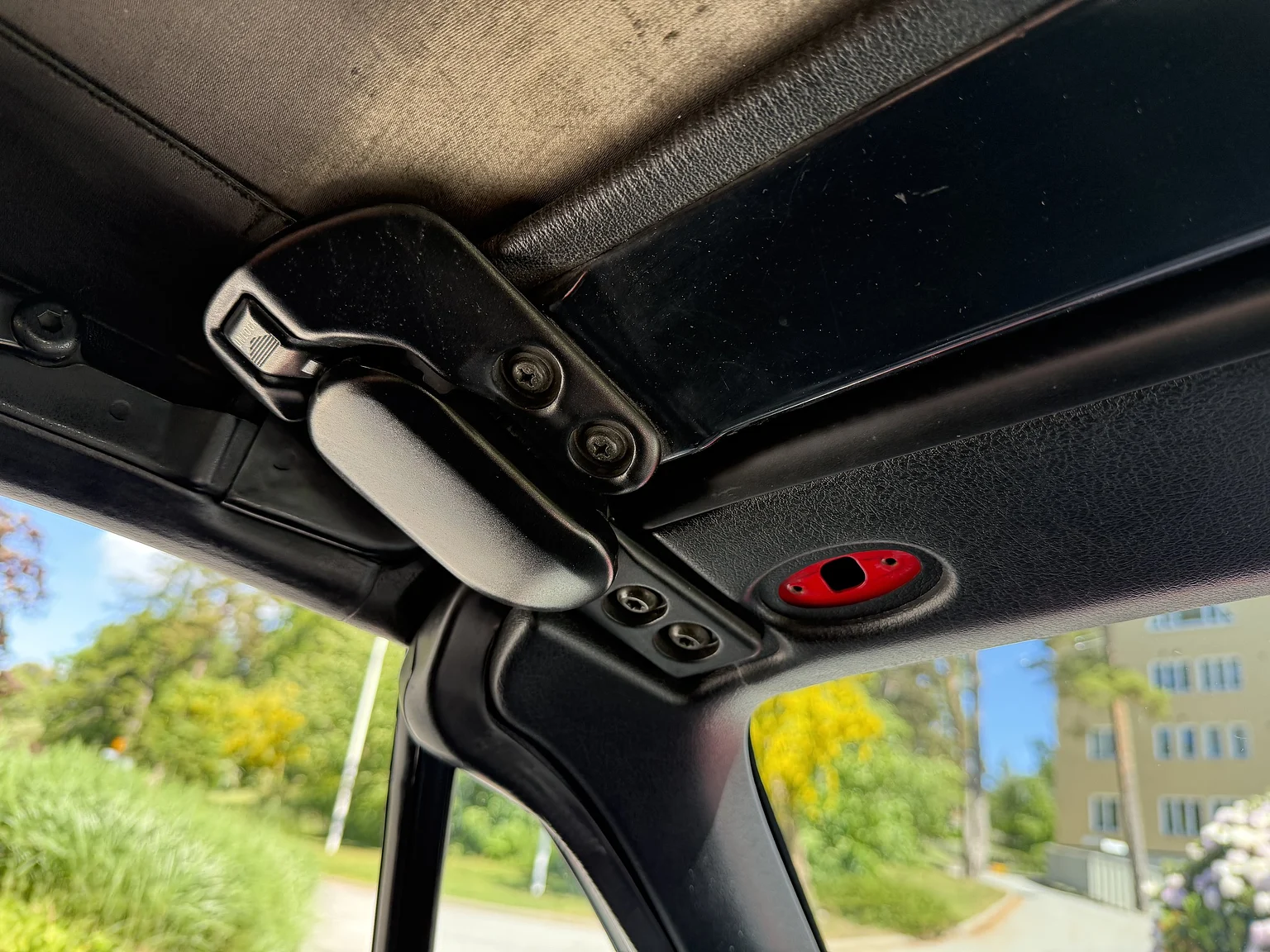 Interior image of 1991 Mazda MX-5 Miata (66)