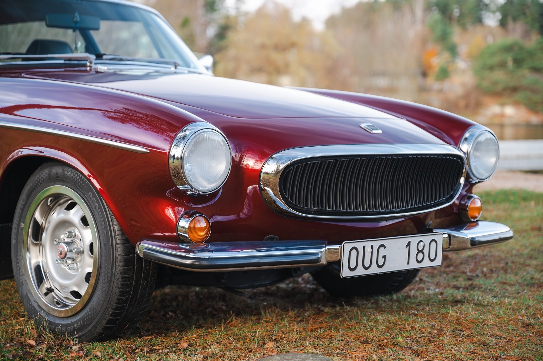 Exterior image of 1972 Volvo 1800 ES