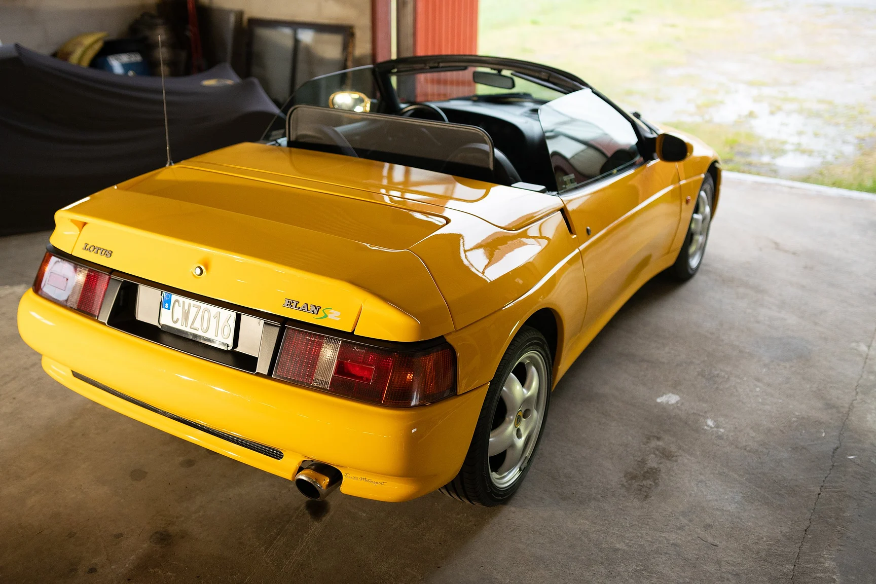 Aussenfoto 1995 Lotus Elan Roadster (12)