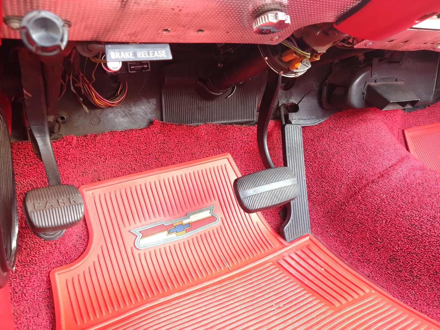 Interior image of 1960 Chevrolet Impala Cabriolet 5.7 V8 Powerglide