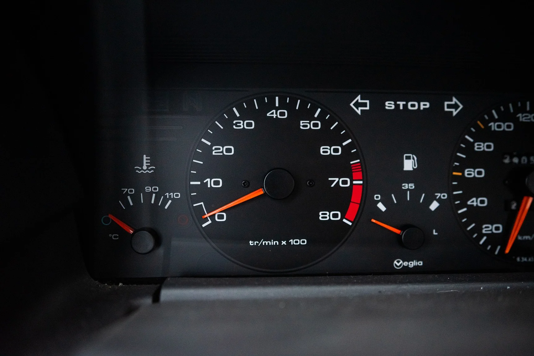 Interior image of 1991 Peugeot 405 Break SRI (43)