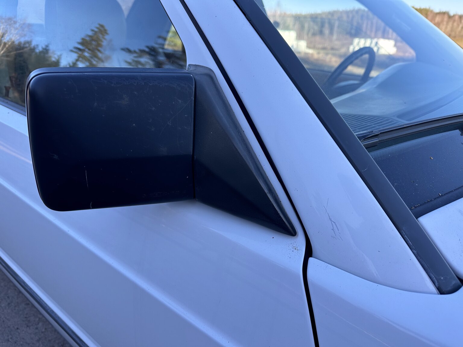 Exteriörbild på 1988 Mercedes-Benz 190 E 2.3 (34)