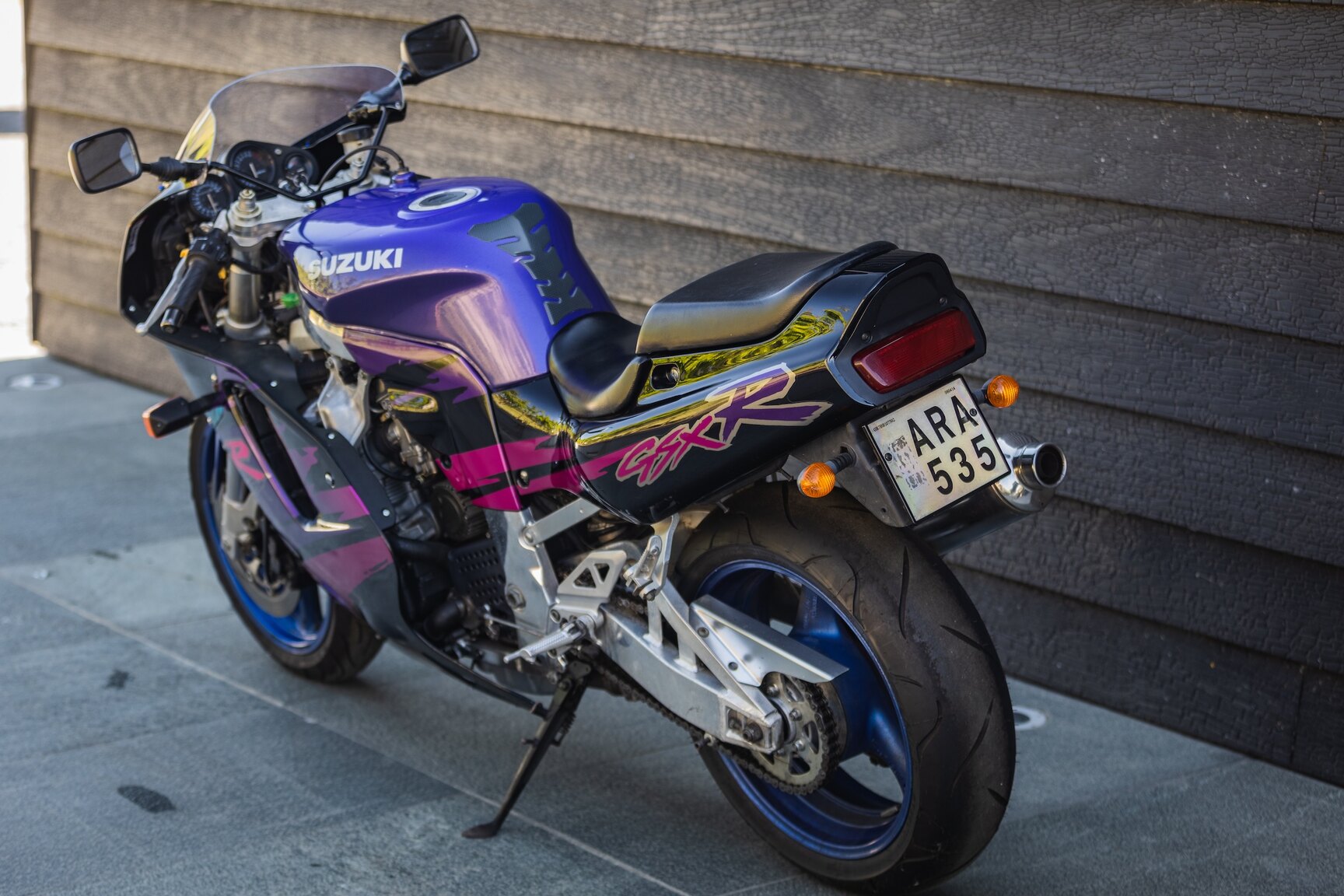 Aussenfoto 1994 Suzuki GSX-R750 (27)